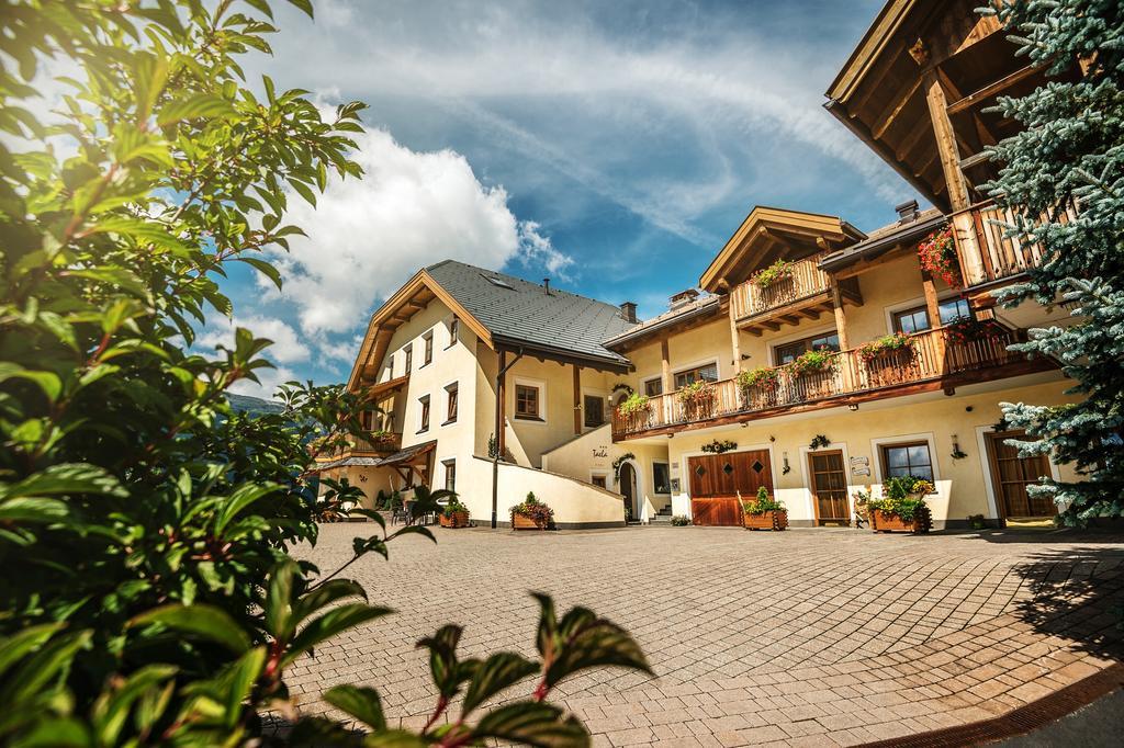Taela Apartments Сан Касиано Екстериор снимка