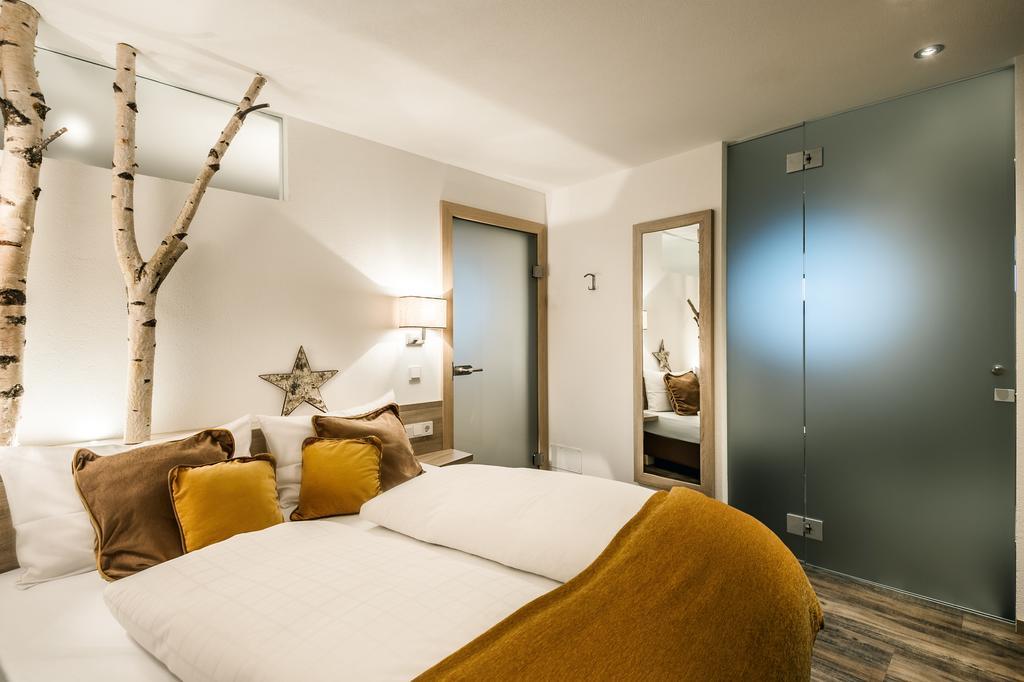 Taela Apartments Сан Касиано Екстериор снимка